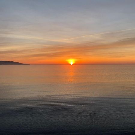 Little Paradise . Apartment In Front Of The Sea Coma-ruga Exteriör bild